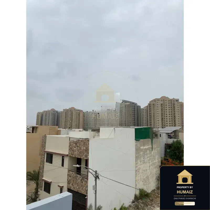 100 Sq. Yd. 4-Bedroom Luxury Villa (Basement, 5 Bath, Residence 1) in DHA Phase 8 For Rent in DHA Phase 8 Karachi — Photograph 3