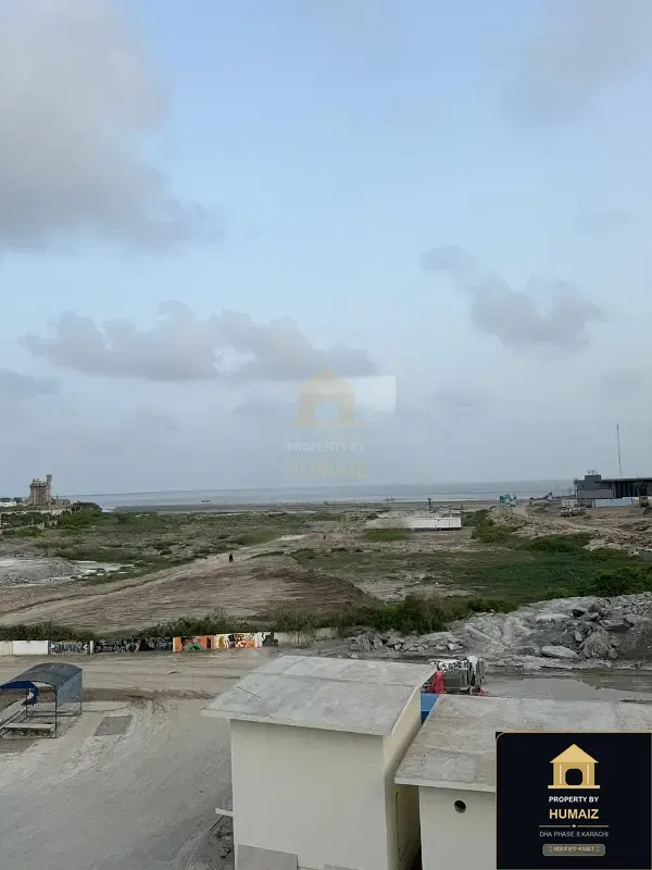 1-Bed Luxury Penthouse (Penthouse, 1 Bath, Suite 4) at HMR Waterfront For Sale in DHA Phase 8 Karachi — Photograph 14