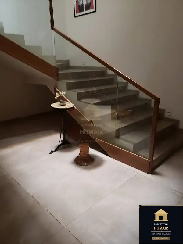1,000 Sq. Yd. 7-Bedroom Luxury Villa (Private Pool, 7 Bath, Residence 1) in DHA Phase 8 For Rent in DHA Phase 8 Karachi — Photograph 4