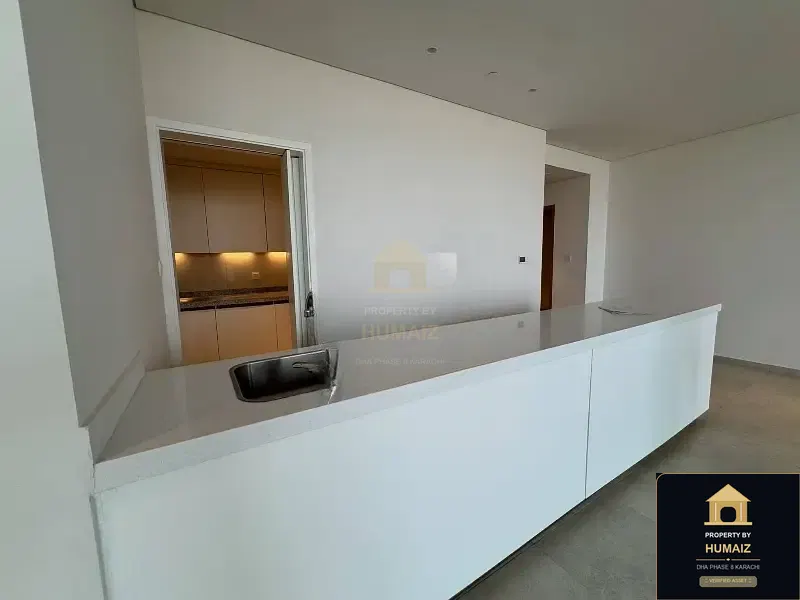 2-Bedroom Luxury Apartment (Boulevard Facing, 3 Bath, Suite 30) at The Views For Rent in DHA Phase 8 Karachi — Photograph 4