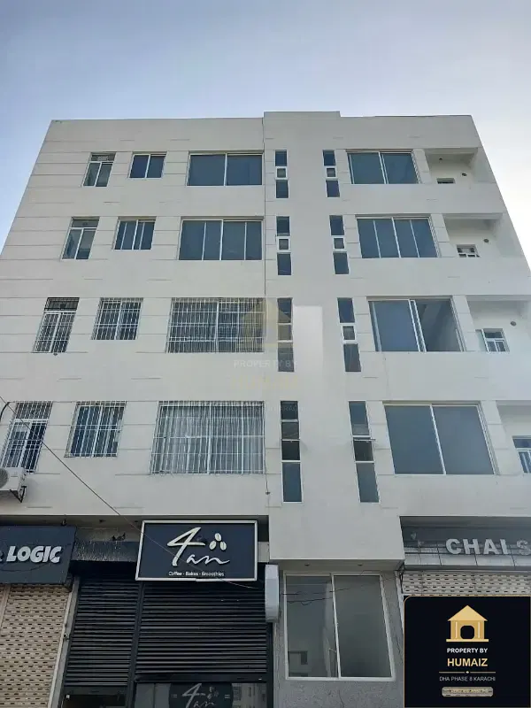 2-Bedroom Luxury Apartment (Boulevard Facing, 2 Bath, Suite 1) on Zulfiqar Commercial For Sale in DHA Phase 8 Karachi — Photograph 17