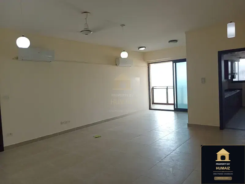 3-Bedroom Luxury Apartment (Sea Facing, 5 Bath, Suite 12) at Coral Towers For Sale in DHA Phase 8 Karachi — Photograph 2