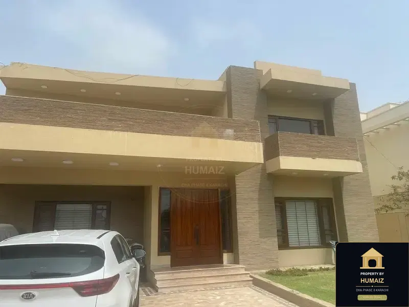 1,000 Sq. Yd. 8-Bedroom Luxury Villa (6 Bath, Residence 3) in DHA Phase 8 For Rent in DHA Phase 8 Karachi — Photograph 7