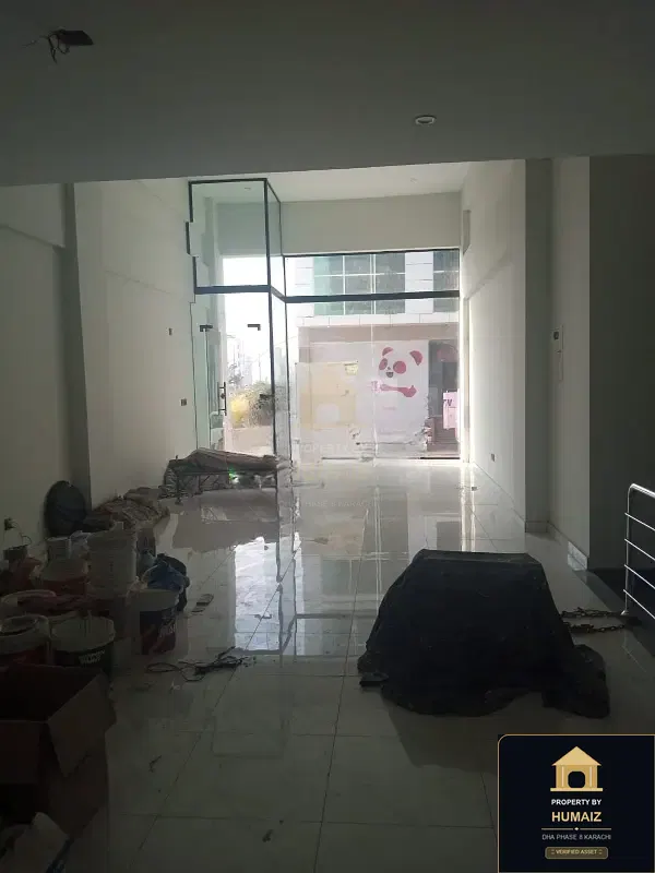 89 Sq. Yd. Commercial Retail Shop (Basement, 1 Bath, Unit 1) on Al-Murtaza Commercial For Sale in DHA Phase 8 Karachi — Photograph 5