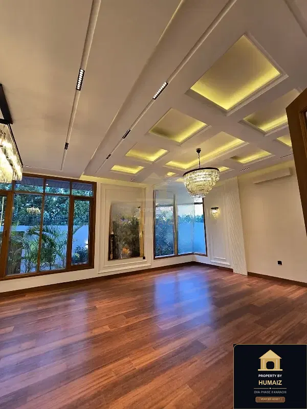500 Sq. Yd. 6-Bedroom Luxury Villa (Private Pool, 6 Bath, Residence 9) in Zone A For Sale in DHA Phase 8 Karachi — Photograph 4