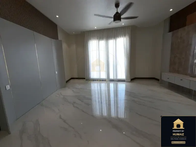 1,000 Sq. Yd. 10-Bedroom Luxury Villa on Khayaban-e-Ghalib For Sale in DHA Phase 8 Karachi — Photograph 4