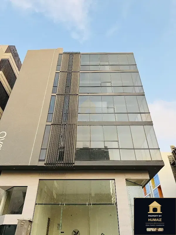 100 Sq. Yd. Commercial Retail Shop (Corner, Unit 6) on Zulfiqar Commercial For Rent in DHA Phase 8 Karachi — Photograph 3