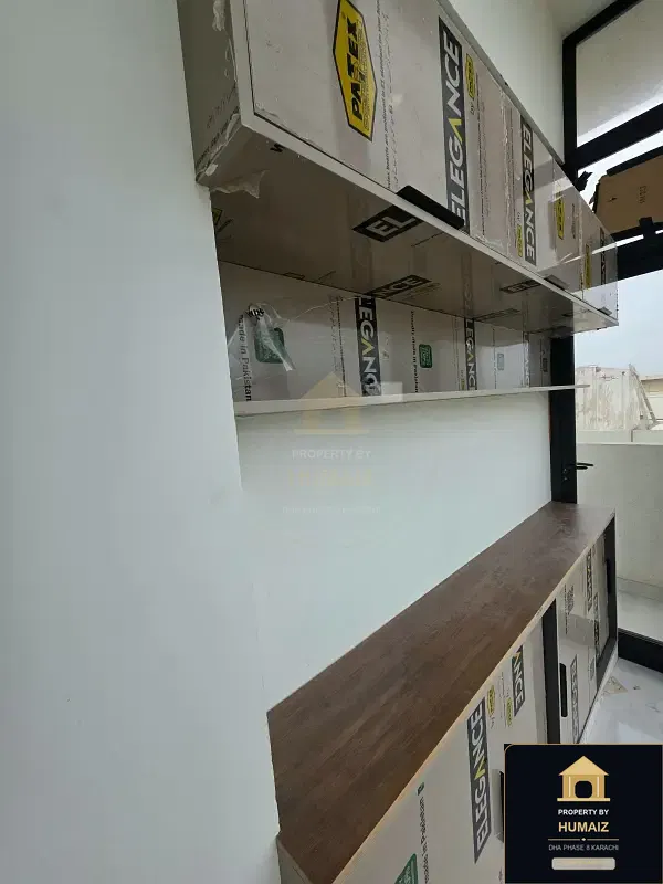 200 Sq. Yd. Corporate Office Space (Corner, 1 Bath, Unit 4) on Al-Murtaza Commercial For Rent in DHA Phase 8 Karachi — Photograph 10