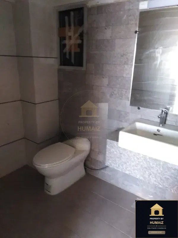 Luxury High-Rise Residence on Al-Murtaza Commercial For Sale in DHA Phase 8 Karachi — Photograph 4