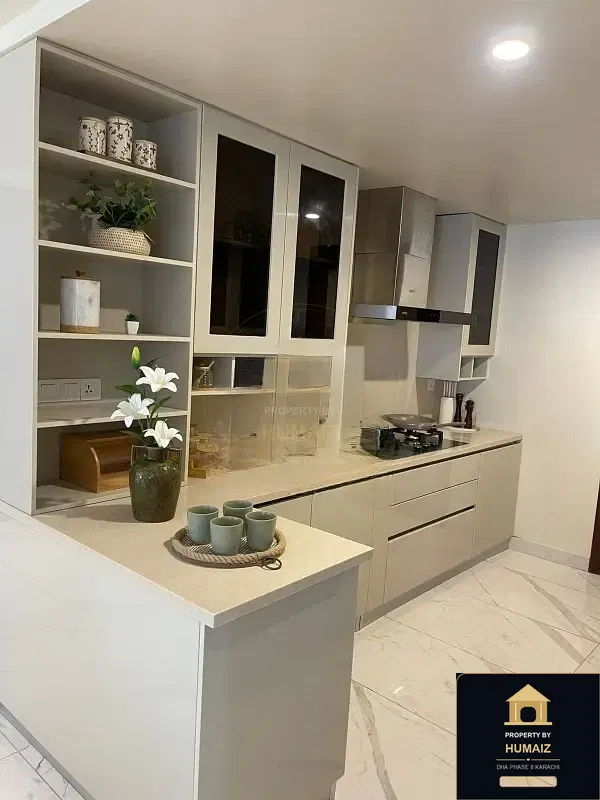 2-Bedroom Luxury Apartment (Sea Facing, 3 Bath, Suite 36) at The Views For Rent in DHA Phase 8 Karachi — Photograph 3
