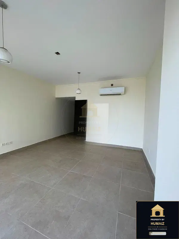 2-Bedroom Luxury Apartment (3 Bath, Suite 36) at Coral Towers For Sale in DHA Phase 8 Karachi — Photograph 4