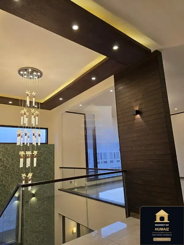 1,000 Sq. Yd. 7-Bedroom Luxury Villa (Basement, 7 Bath, Residence 1) in Khayaban-e-Ittehad For Sale in DHA Phase 8 Karachi — Photograph 9
