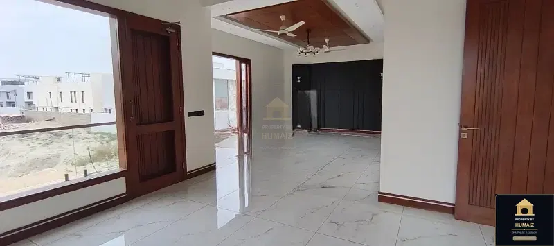 500 Sq. Yd. 7-Bedroom Luxury Villa (Basement, 6 Bath, Residence 9) in DHA Phase 8 For Sale in DHA Phase 8 Karachi — Photograph 30