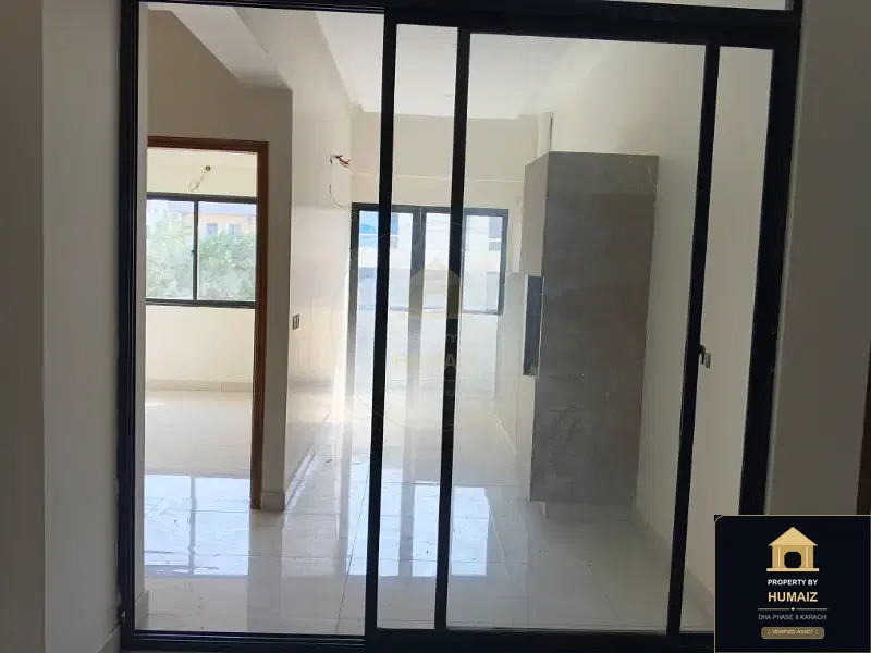 3-Bedroom Luxury Apartment (Brand New, 3 Bath, Suite 14) on Al-Murtaza Commercial For Sale in DHA Phase 8 Karachi — Photograph 15