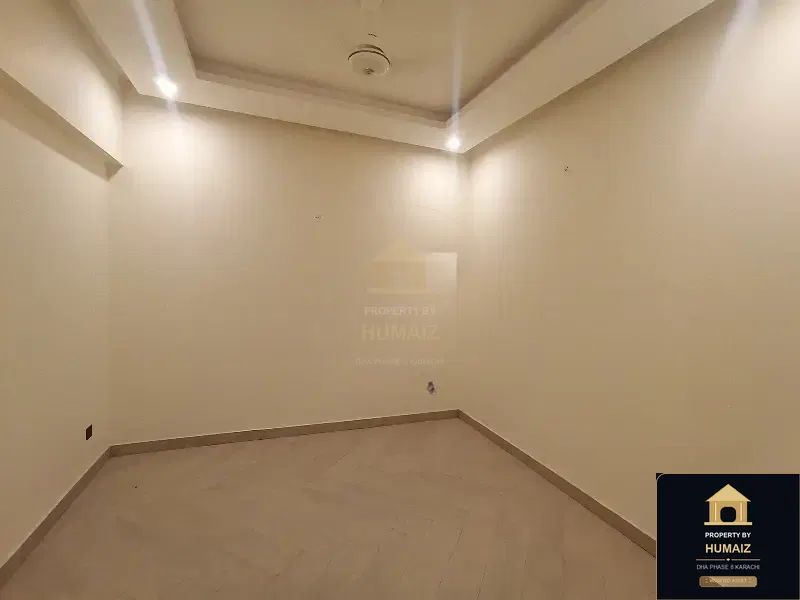 3-Bedroom Luxury Apartment (Brand New, 3 Bath, Suite 20) on Al-Murtaza Commercial For Rent in DHA Phase 8 Karachi — Photograph 2