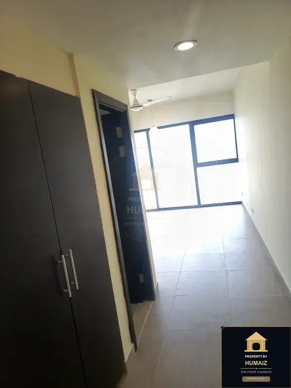 3-Bedroom Luxury Apartment (Sea Facing, 5 Bath, Suite 2) at Coral Towers For Sale in DHA Phase 8 Karachi — Photograph 15