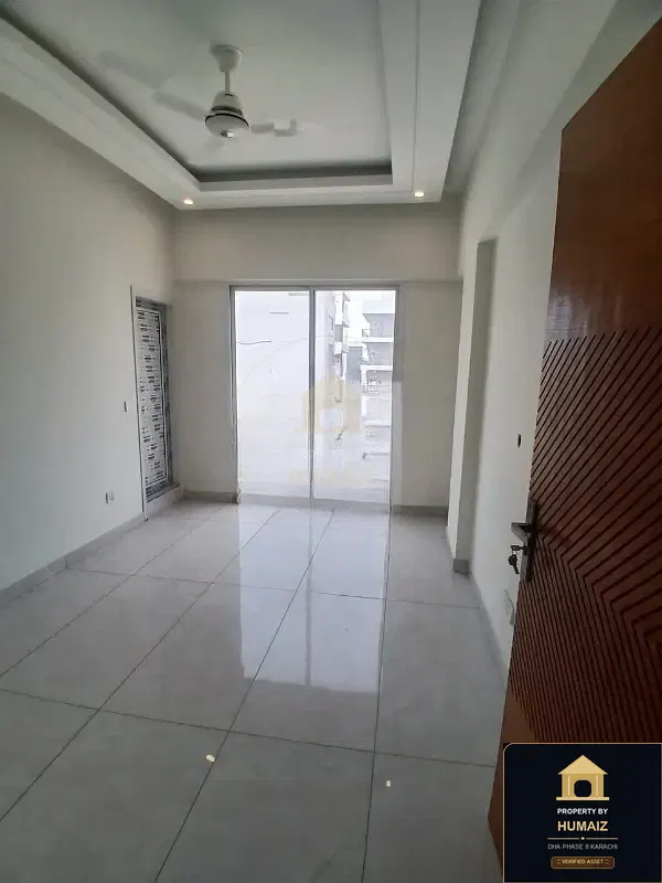 3-Bedroom Luxury Apartment (Brand New, 3 Bath, Suite 1) on Zulfiqar Commercial For Sale in DHA Phase 8 Karachi — Photograph 21