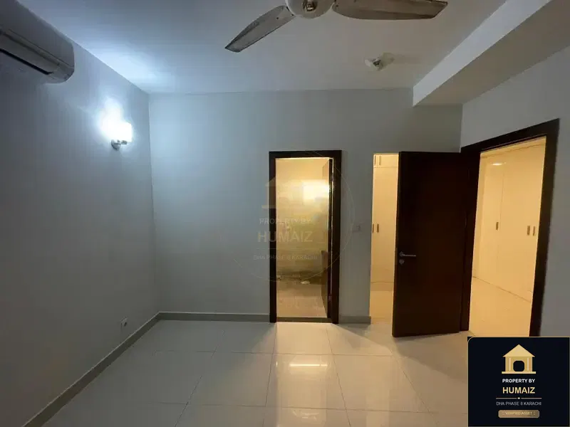 4-Bedroom Luxury Apartment (Sea Facing, 5 Bath, Suite 1) at Reef Towers For Rent in DHA Phase 8 Karachi — Photograph 16
