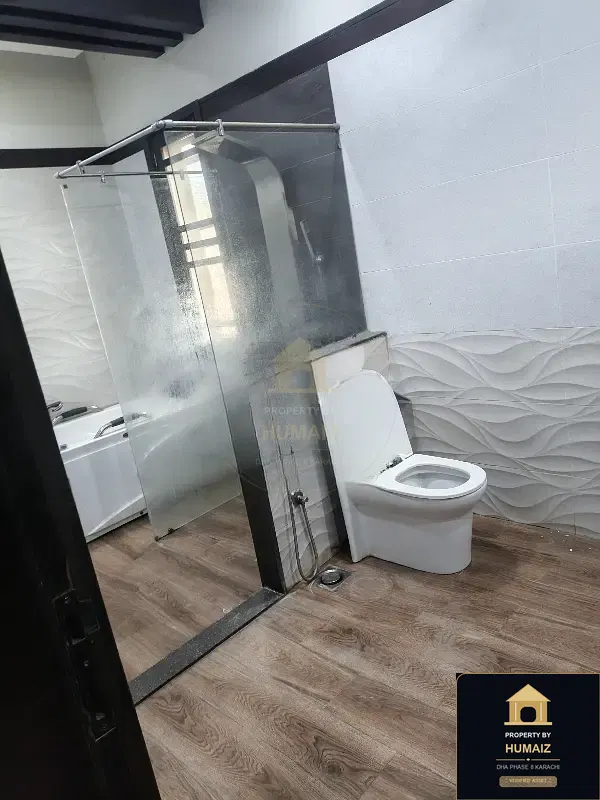 500 Sq. Yd. 6-Bedroom Luxury Villa on Khayaban-e-Tipu Sultan For Rent in DHA Phase 8 Karachi — Photograph 11