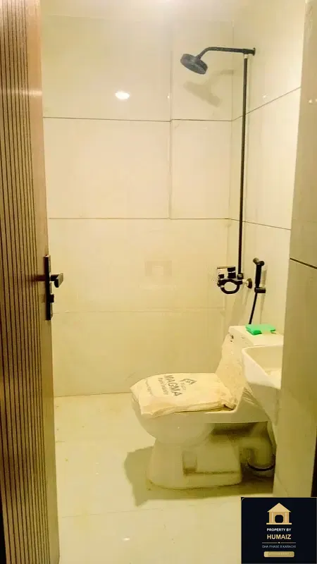 3-Bedroom Luxury Apartment (Brand New, 3 Bath, Suite 22) on Al-Murtaza Commercial For Rent in DHA Phase 8 Karachi — Photograph 15