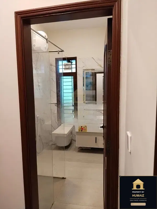3-Bedroom Upper/Lower Portion (3 Bath, Unit 18) in DHA Phase 8 For Rent in DHA Phase 8 Karachi — Photograph 8