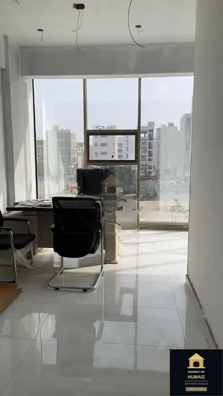 117 Sq. Yd. Corporate Office Space (Unit 2) on Zulfiqar Commercial For Sale in DHA Phase 8 Karachi — Photograph 6