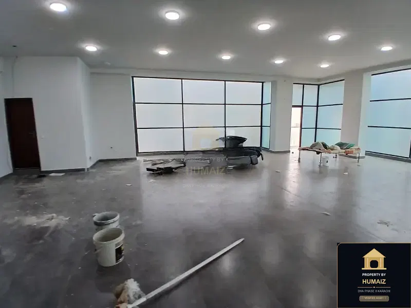 111 Sq. Yd. Corporate Office Space (Corner, 1 Bath, Unit 15) on Al-Murtaza Commercial For Rent in DHA Phase 8 Karachi — Photograph 5