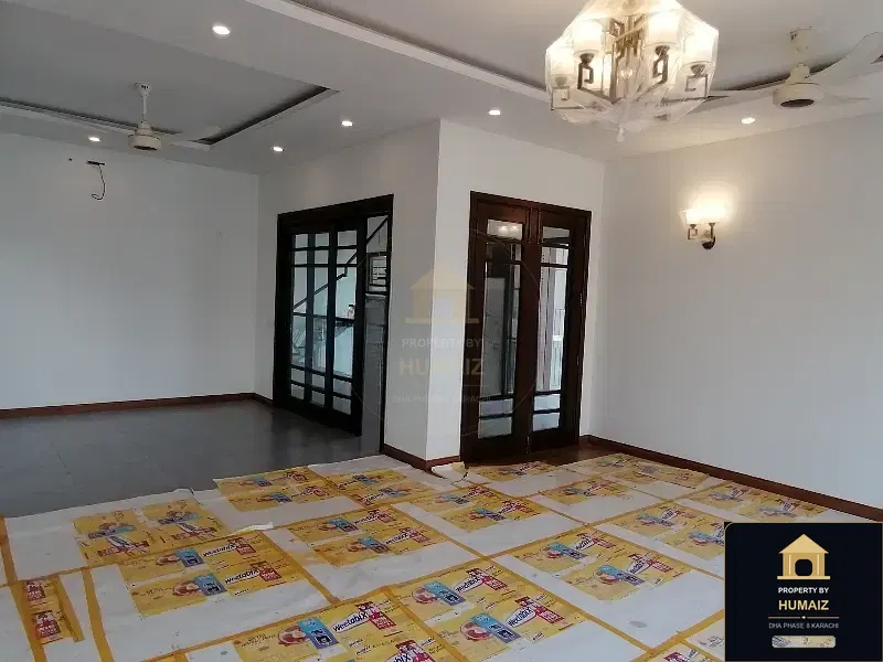 1,000 Sq. Yd. 6-Bedroom Luxury Villa (Private Pool, 6 Bath, Residence 25) in DHA Phase 8 For Rent in DHA Phase 8 Karachi — Photograph 2