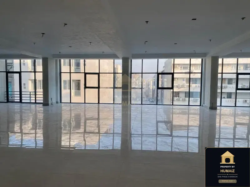 400 Sq. Yd. Commercial Building (Corner, Unit 2) on Al-Murtaza Commercial For Rent in DHA Phase 8 Karachi — Photograph 6