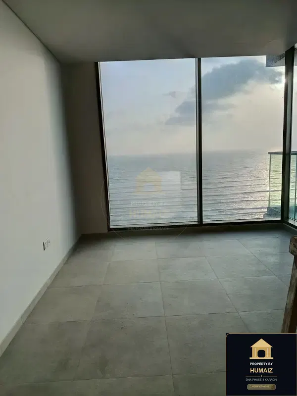 3-Bedroom Luxury Apartment (4 Bath, Suite 40) at The Views For Rent in DHA Phase 8 Karachi — Photograph 13