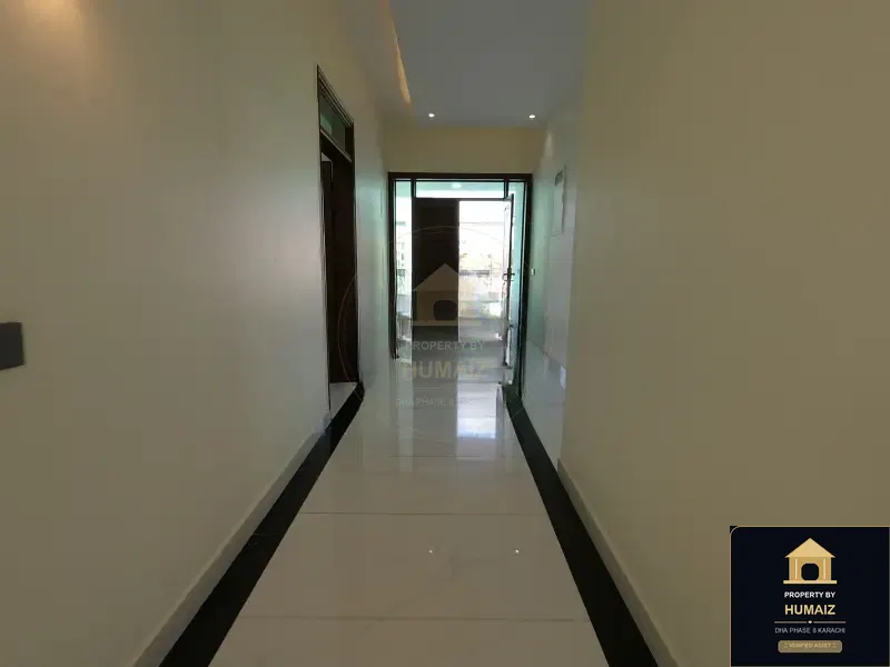 666 Sq. Yd. 5-Bedroom Luxury Villa (6 Bath, Residence 2) in DHA Phase 8 For Sale in DHA Phase 8 Karachi — Photograph 9