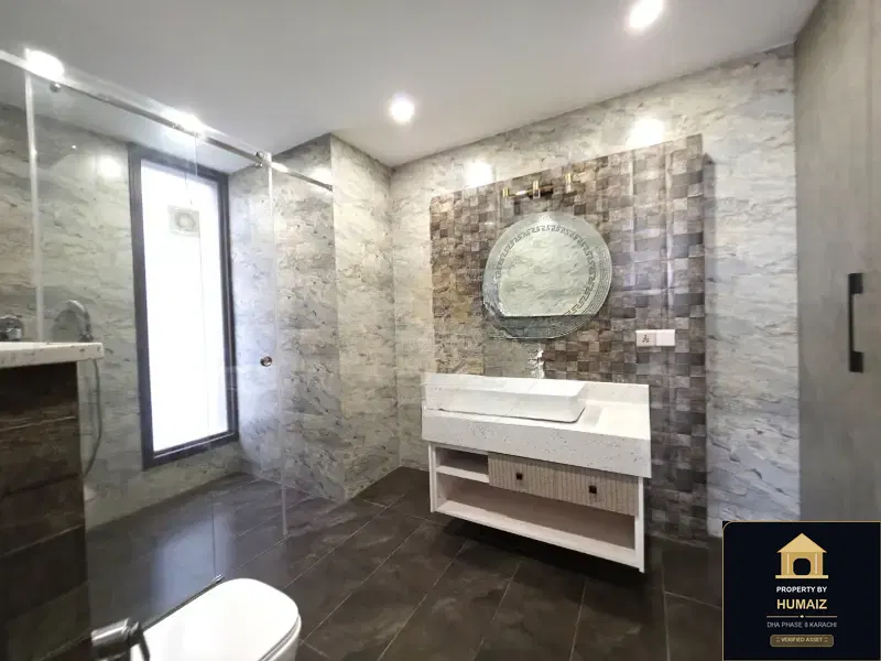 500 Sq. Yd. 6-Bedroom Luxury Villa (Basement, 7 Bath, Residence 42) in DHA Phase 8 For Sale in DHA Phase 8 Karachi — Photograph 45