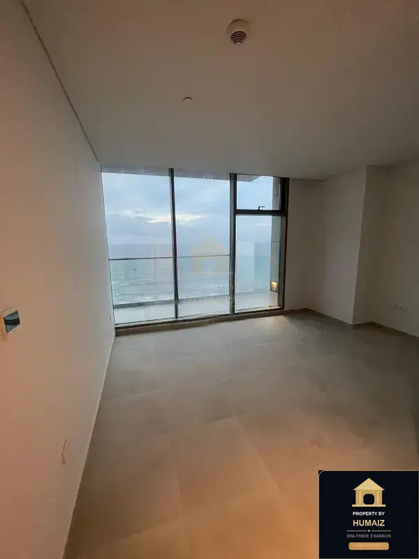 3-Bedroom Luxury Apartment (West Open, 5 Bath, Suite 7) at The Views For Sale in DHA Phase 8 Karachi — Photograph 2