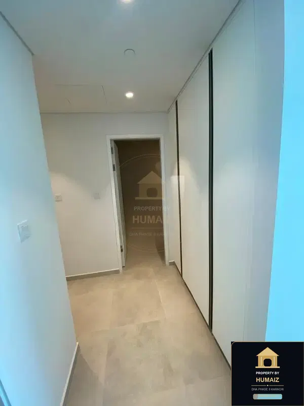 4-Bedroom Luxury Apartment (Sea Facing, 6 Bath, Suite 2) at The Views For Rent in DHA Phase 8 Karachi — Photograph 14
