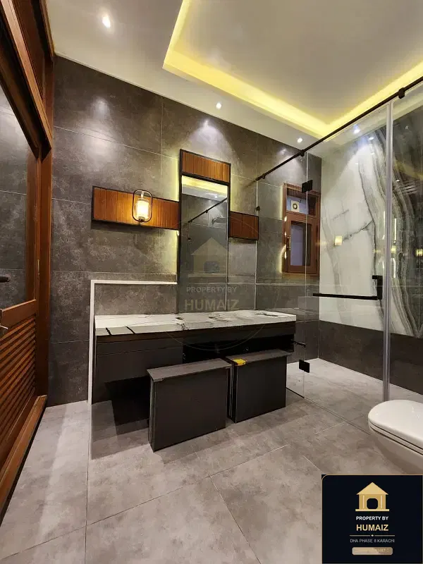 500 Sq. Yd. 6-Bedroom Luxury Villa (Private Pool, 7 Bath, Residence 4) in DHA Phase 8 For Sale in DHA Phase 8 Karachi — Photograph 31