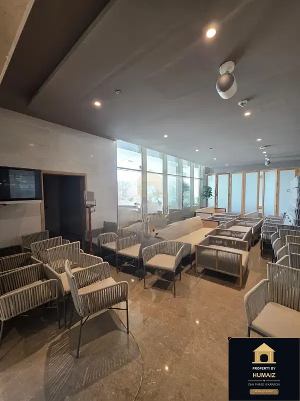 2-Bedroom Luxury Apartment (Sea Facing, 2 Bath, Suite 19) at Coral Towers For Sale in DHA Phase 8 Karachi — Photograph 15