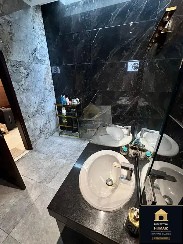 500 Sq. Yd. 6-Bedroom Luxury Villa on Khayaban-e-Iqbal For Sale in DHA Phase 8 Karachi — Photograph 6