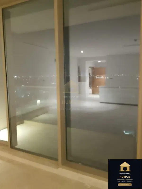 2-Bedroom Luxury Apartment (Brand New, 3 Bath, Suite 3) at Emaar Oceanfront For Rent in DHA Phase 8 Karachi — Photograph 14