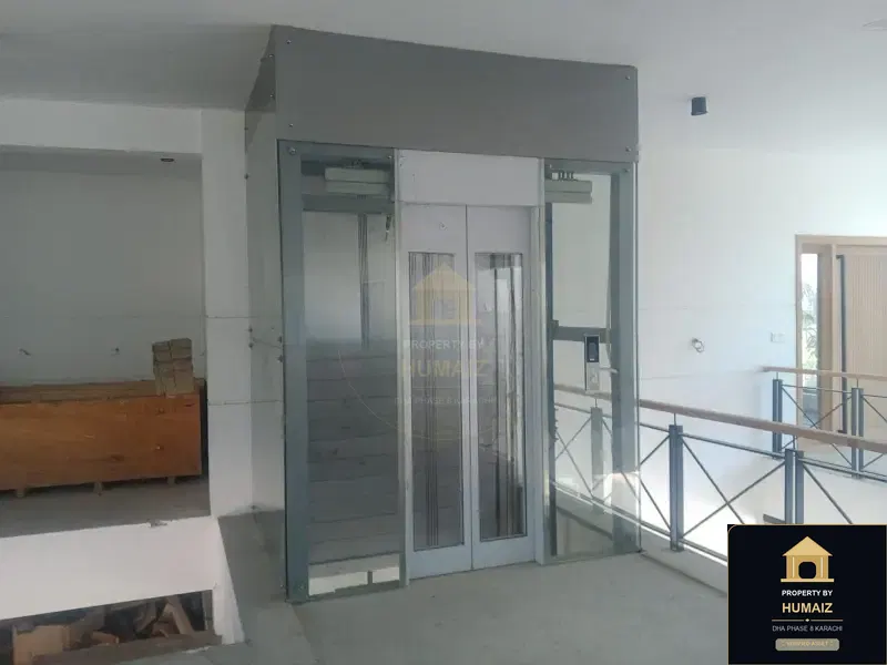 300 Sq. Yd. Corporate Office Space on Al-Murtaza Commercial For Rent in DHA Phase 8 Karachi — Photograph 18