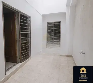 100 Sq. Yd. 4-Bedroom Luxury Villa (Basement, 4 Bath, Residence 18) in DHA Phase 8 For Sale in DHA Phase 8 Karachi — Photograph 9