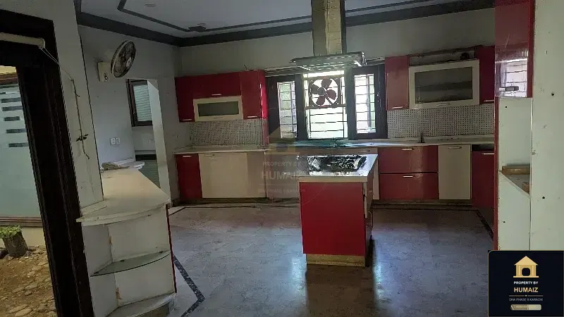 111 Sq. Yd. 7-Bedroom Luxury Villa in DHA Phase 8 For Sale in DHA Phase 8 Karachi — Photograph 13