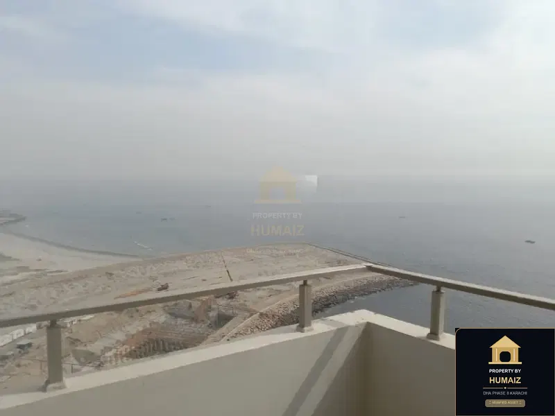 4-Bed Luxury Penthouse (Sea Facing, 5 Bath, Suite 1) at Pearl Towers For Rent in DHA Phase 8 Karachi — Photograph 28