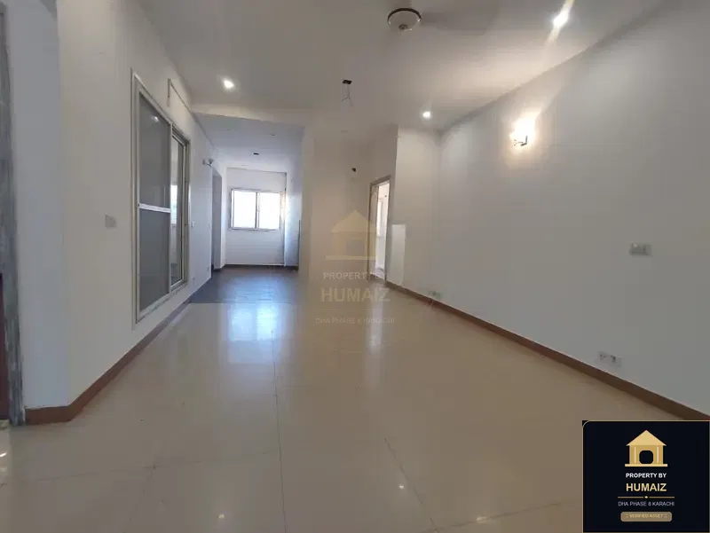 3-Bedroom Upper/Lower Portion (3 Bath, Unit 10) in DHA Phase 8 For Rent in DHA Phase 8 Karachi — Photograph 2