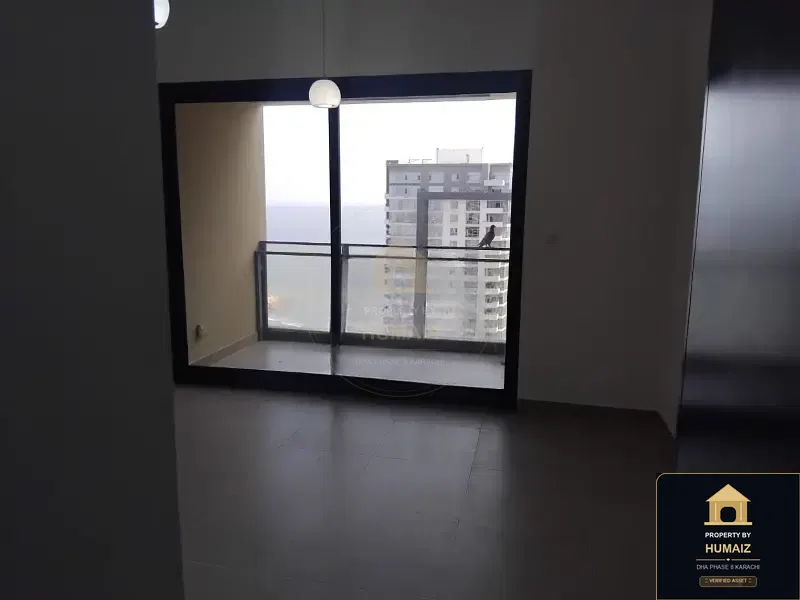 4-Bedroom Luxury Apartment (Sea Facing, 4 Bath, Suite 11) at Coral Towers For Sale in DHA Phase 8 Karachi — Photograph 18