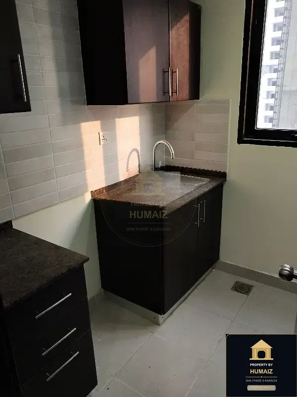 3-Bedroom Luxury Apartment (Sea Facing, 4 Bath, Suite 1) at Emaar Oceanfront For Rent in DHA Phase 8 Karachi — Photograph 15