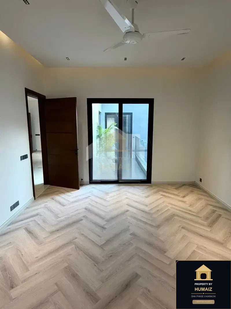 500 Sq. Yd. 6-Bedroom Luxury Villa (West Open, 6 Bath, Residence 8) in DHA Phase 8 For Sale in DHA Phase 8 Karachi — Photograph 3