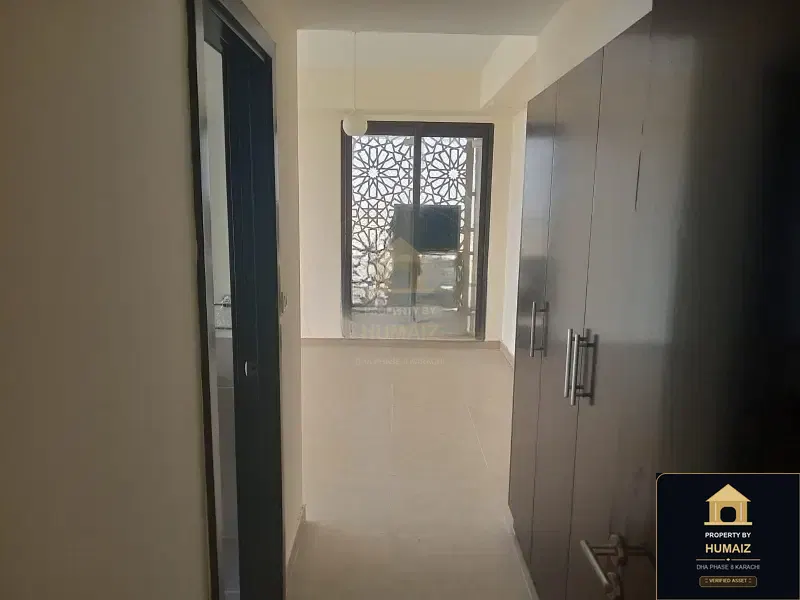 3-Bedroom Luxury Apartment (Sea Facing, 3 Bath, Suite 3) at Pearl Towers For Sale in DHA Phase 8 Karachi — Photograph 45