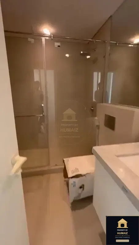 3-Bedroom Luxury Apartment (Sea Facing, 4 Bath, Suite 62) at The Views For Sale in DHA Phase 8 Karachi — Photograph 11