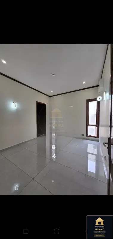 500 Sq. Yd. 5-Bedroom Luxury Villa (Private Pool, 6 Bath, Residence 58) in DHA Phase 8 For Sale in DHA Phase 8 Karachi — Photograph 3