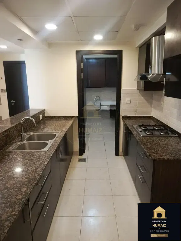 2-Bedroom Luxury Apartment (Sea Facing, 2 Bath, Suite 10) at Coral Towers For Rent in DHA Phase 8 Karachi — Photograph 5
